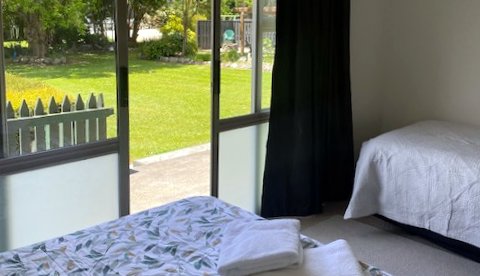 Golden Bay self-contained apartment accommodation Golden Bay self-contained apartment accommodation