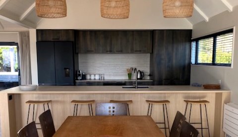 Tata Beach holiday home accommodation in Pohara Golden Bay Tata Beach holiday home accommodation in Pohara Golden Bay